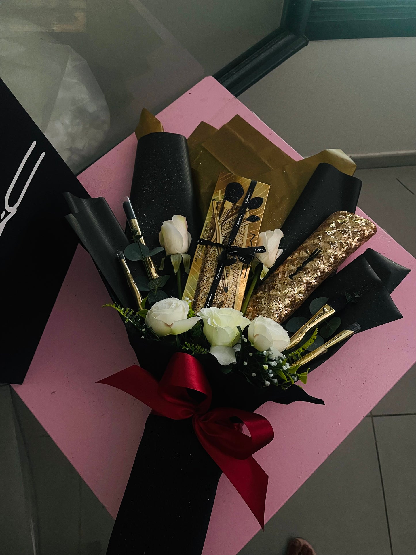 Bouquet “Éclat Doré” ✨💐 | MAC